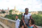 Tukiwa kwenye mji wa zamani sana Segovia, Spain