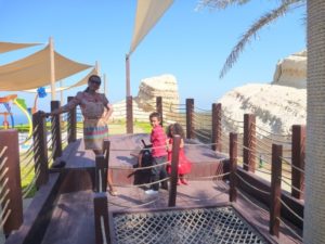 Shangri-La part II (Our Holiday Shangri-La Hotels 2011, Part II)