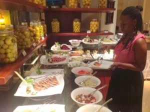 Shangri La 2012 (Our 1st night in Shangri-La hotel, dinner with my family @Al Tanoor rest.)