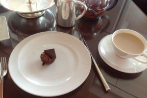 Shangri La 2012 (Afternoon Tea with hubby @Al Husn, Shangri-La Hotel Oman. Aug, 2012)