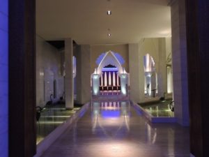 Shangri La 2012 (Our 1st night in Shangri-La hotel, dinner with my family @Al Tanoor rest.)