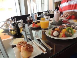Shangri La, 2012 (Breakfast with hubby @Al Husn, Shangri-La Hotel. Aug, 2012)
