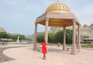 Tina in Muscat (Tina Out & About in Muscat. Aug, 2012)