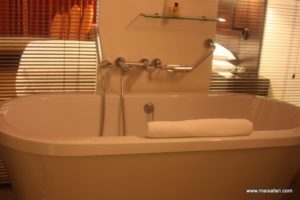 Kilimanjaro hotel 2012 (One Night Stay @Kilimanjaro Hyatt Regency Hotel Dar, Tanzania. Oct 2012)