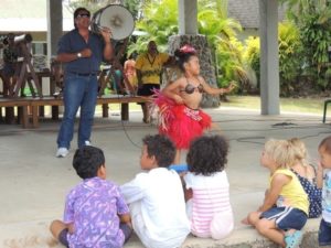 DSCN5117 (@ Saturday market in Rarotonga, Cook Islands-Our around the world trip Nov-Dec 2013)