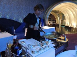 DSCN7236 (At Burj Al Arab hotel-Celebrate our 10th wedding anniversary-2014)