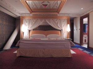 DSCN7317 (At Burj Al Arab hotel-Celebrate our 10th wedding anniversary-2014)